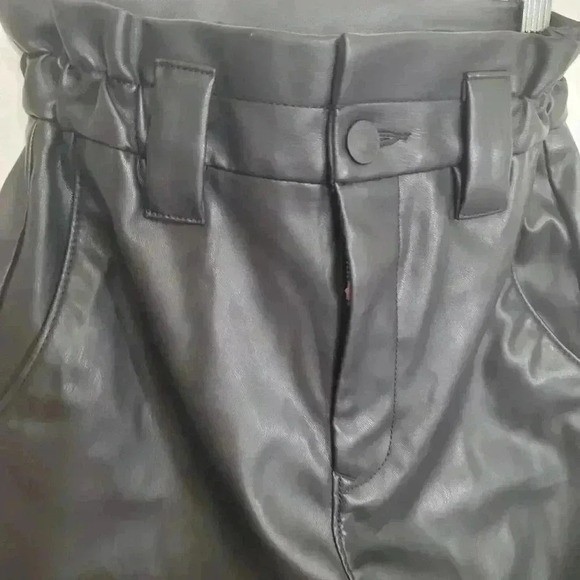 Express Black Faux Leather ankle high rise Pants Sz 0R - Picture 3 of 8